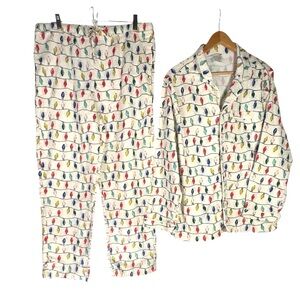 Hanna Anderson Bright Bulbs Flannel Christmas Light
Unisex Pajama Set Size L